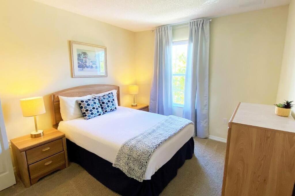 Attractive Townhome Near Holiday home Kissimmee